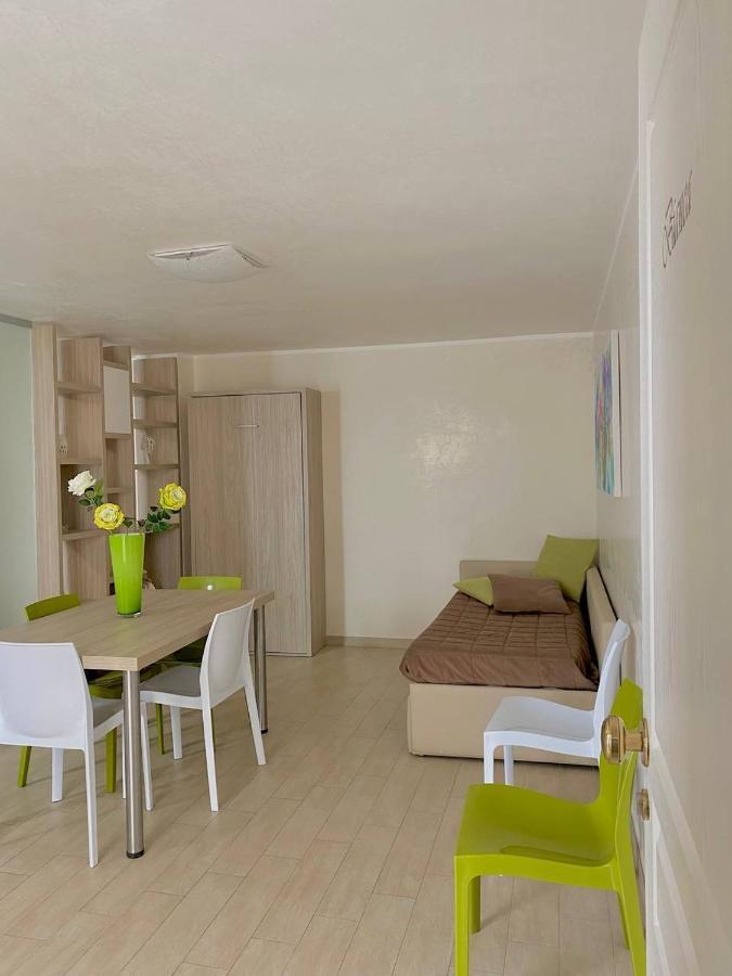 Viola Apartment ปอร์โตเชซาเรโอ ภายนอก รูปภาพ
